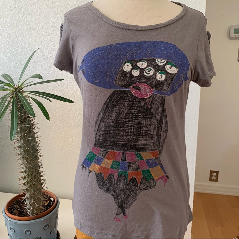 Dancer Art grey 100% cotton t-shirt with artsy dancer and di what you want back